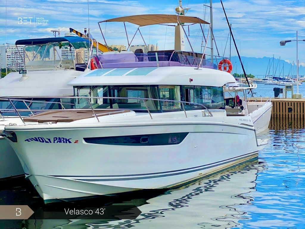 Velasco 43 yacht rental in Rio for cozy and stylish journeys.