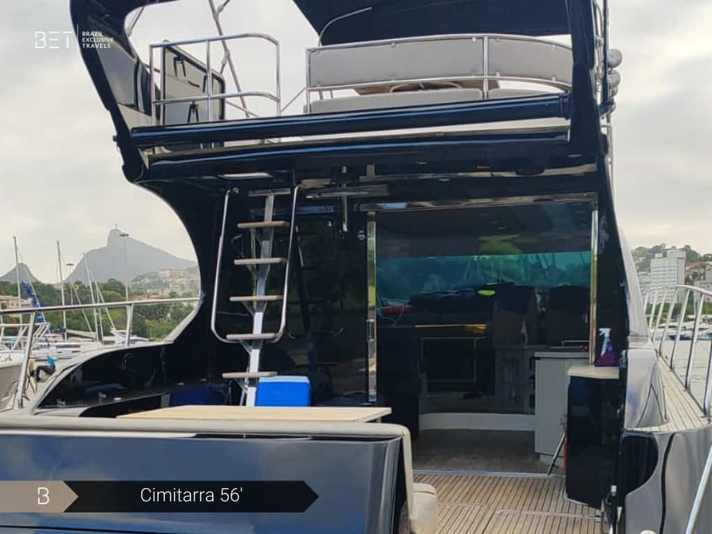 Cimitarra 60 yacht rental cruising Rio's iconic beaches.