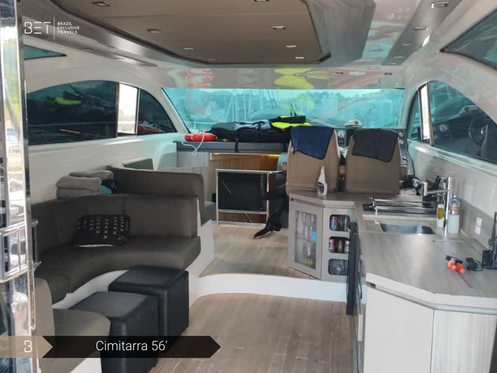 Cimitarra 60 yacht rental cruising Rio's iconic beaches.