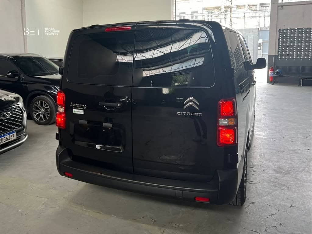 Citroën Jumpy minivan rental in Rio de Janeiro, Brazil.