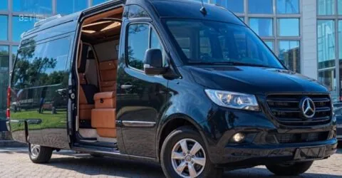 Aluguel de Mercedes Jet Van no Rio de Janeiro, Brasil