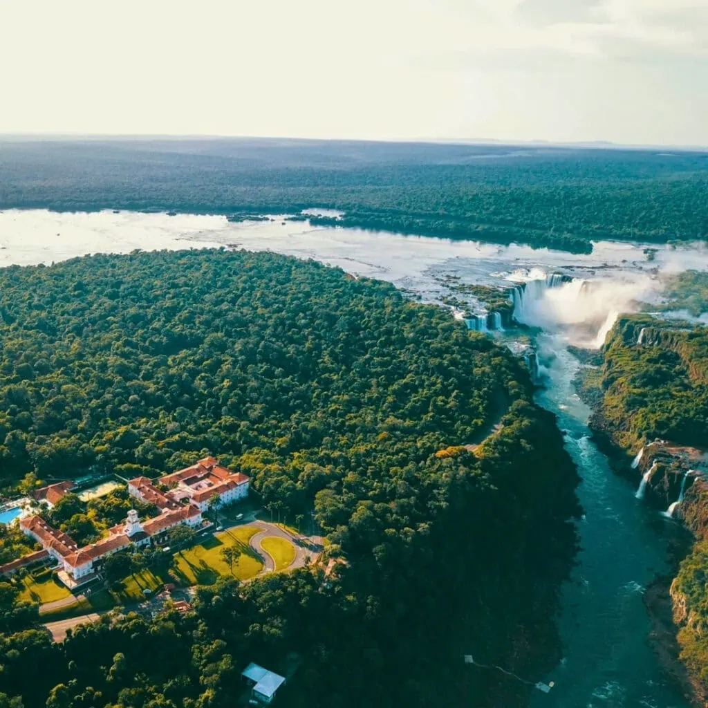 Brazil Exclusive Travels - 1080x1080px - ILTM Landing - Hotel - Belmond Iguazu