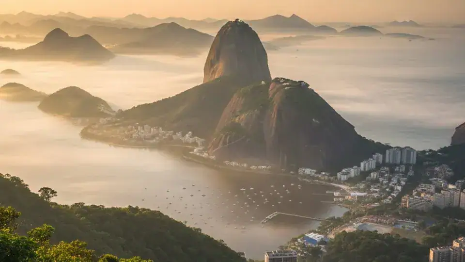 Brazil-Exclusive-Travels_-Destination de voyage-Page-Rio-de-Janeiro-960x540px-2.jpg