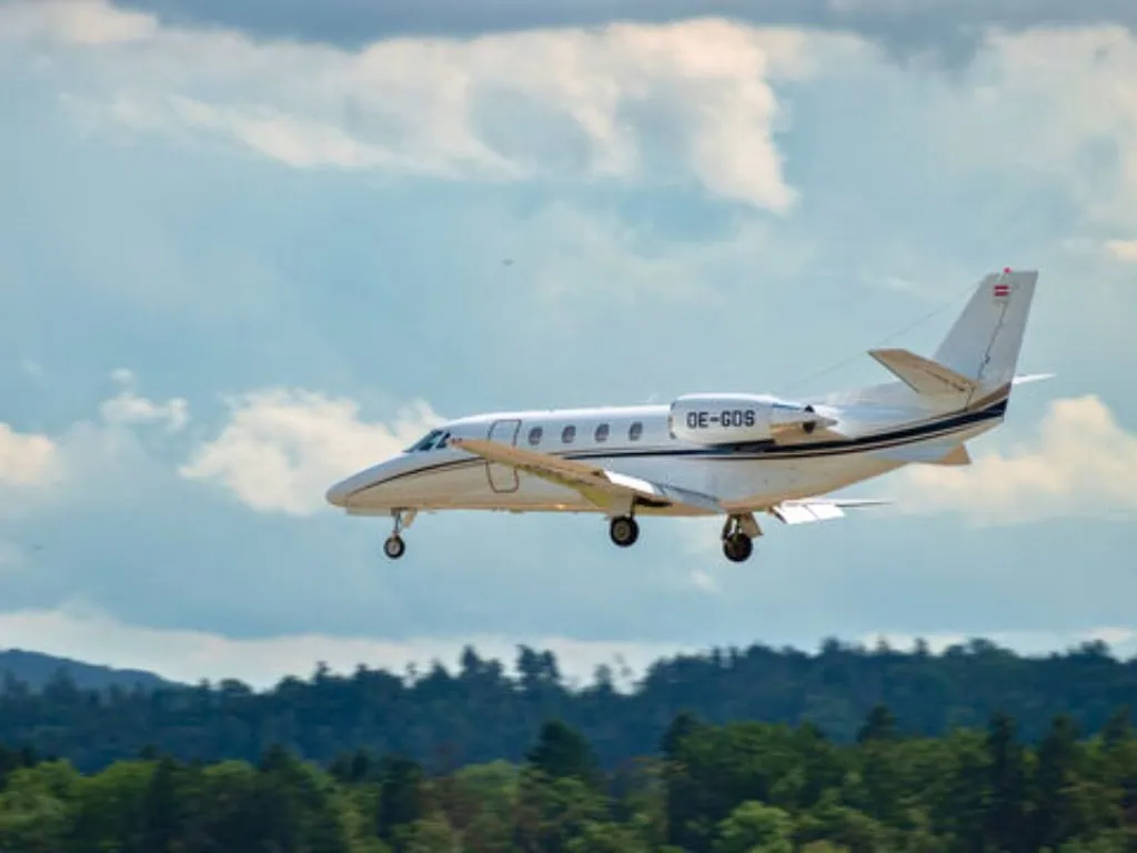 Cessna-SovereignFRjpg