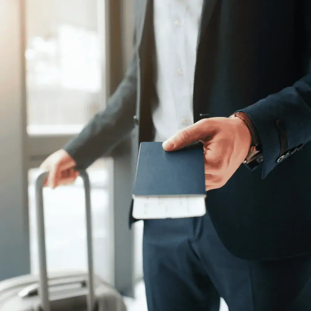 passport-check-airport-fast-track-brazil-exclusive-travels-rio-de-janeiro-luxury-travel-1FRwebp