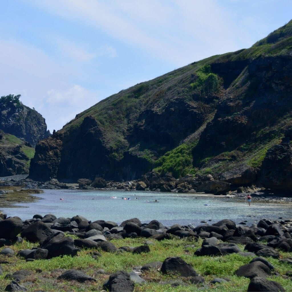 Experience - Atalaia Trail Natural Pools in Fernando de Noronha - page image 1080x1080px (4)