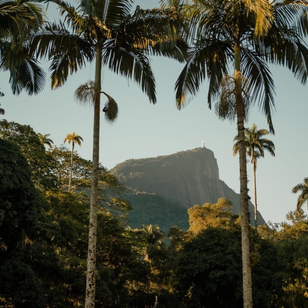 Experience - Christ the Redeemer Hike - page image 1080x1080px (4)